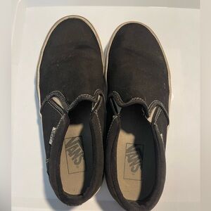Vans Black Canvas Slip-Ons - men’s 6.5